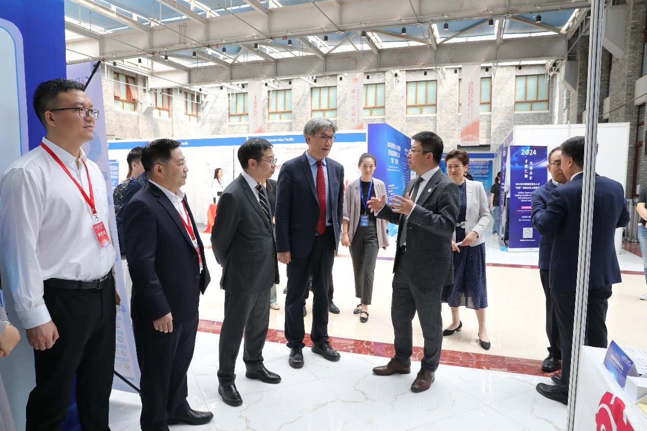72d0e3120c884c7b8222d8ff5c650a86.jpg 圖片2.jpg